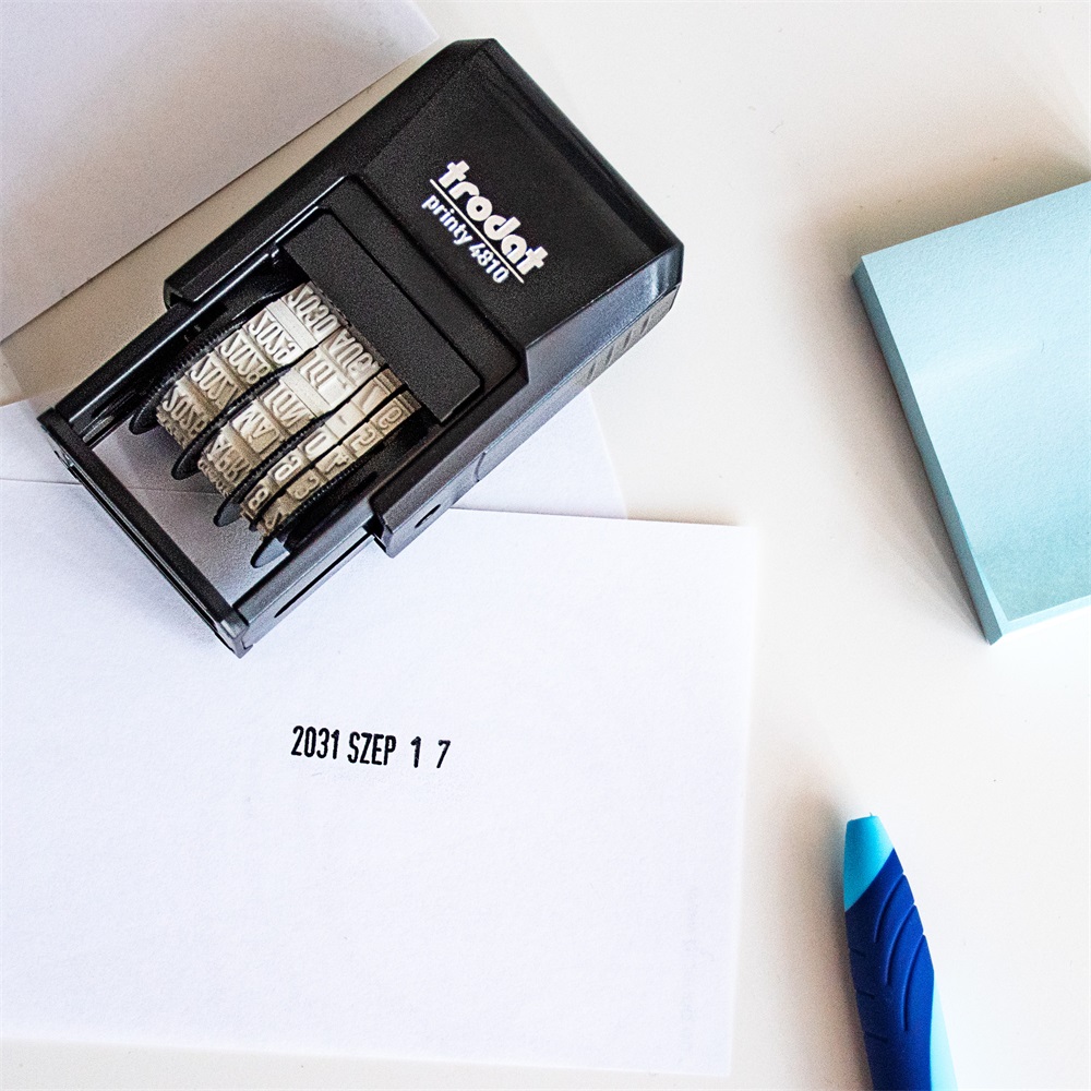 Dátumbélyegző 4810 magyar UNG Trodat év számmal - hónap betűvel - nap számmal - Image 2