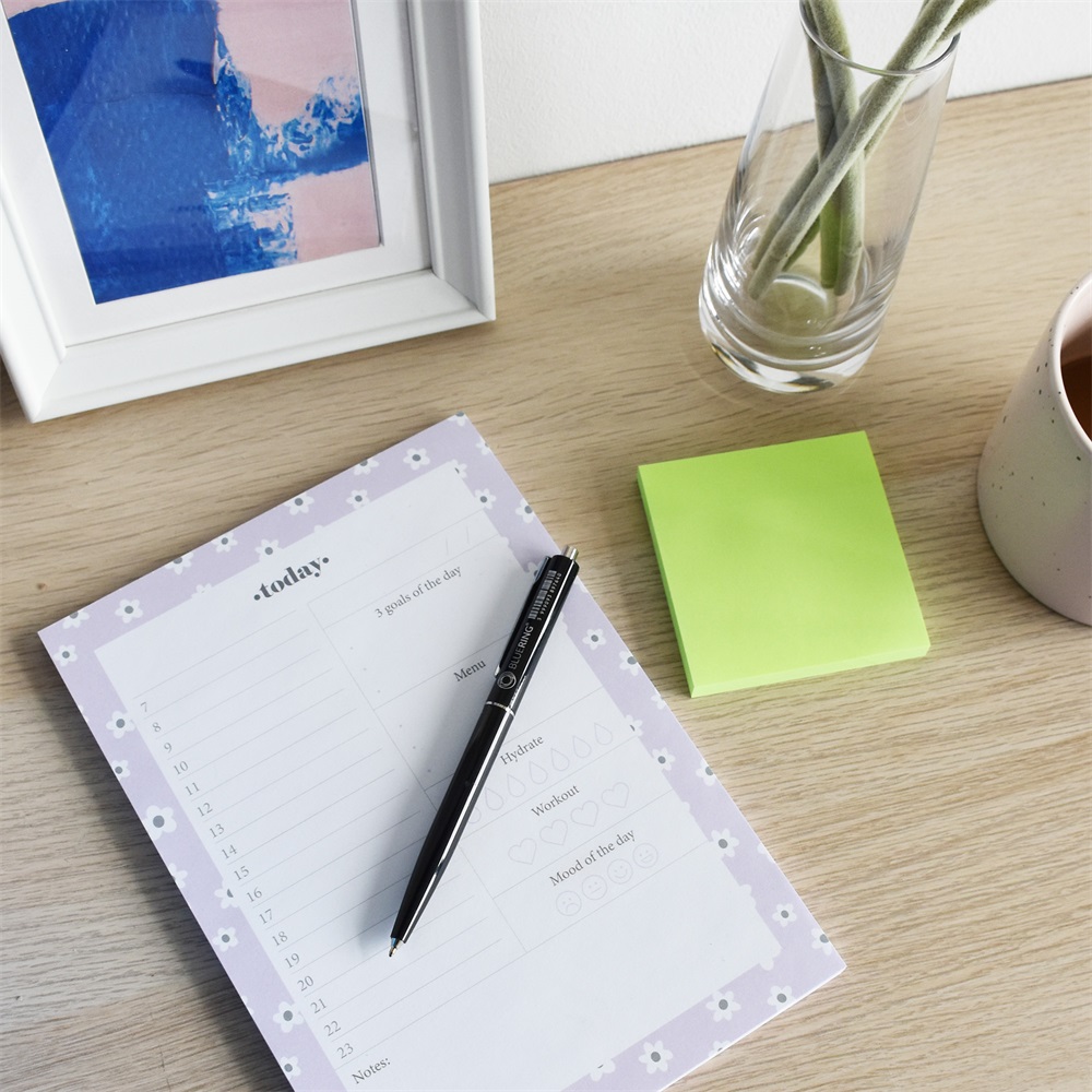 Golyóstoll 0,8mm, nyomógombos műanyag fekete test, Bluering® Z3, írásszín fekete - Image 4