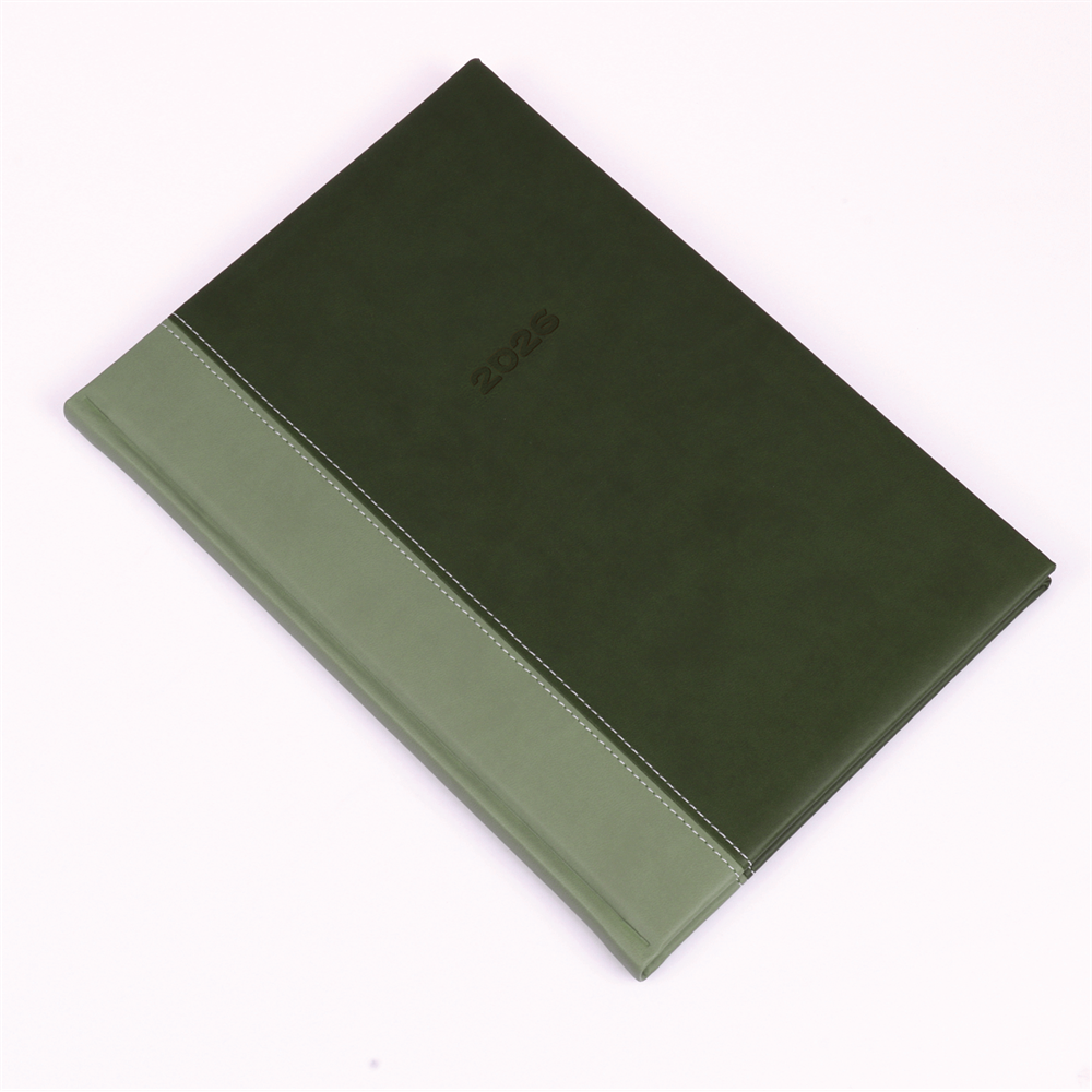 Határidőnapló Linett B/5, heti fehér lapokkal zöld-zöld Realsystem 2026.