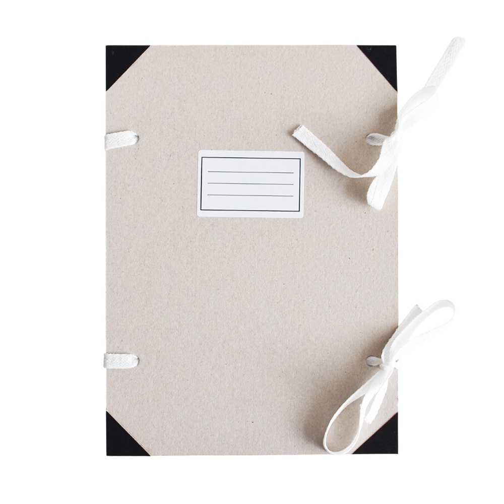 Szalagos irományfedél A4, megerősített sarokkal 1250g. 1m szalaggal Bluering®